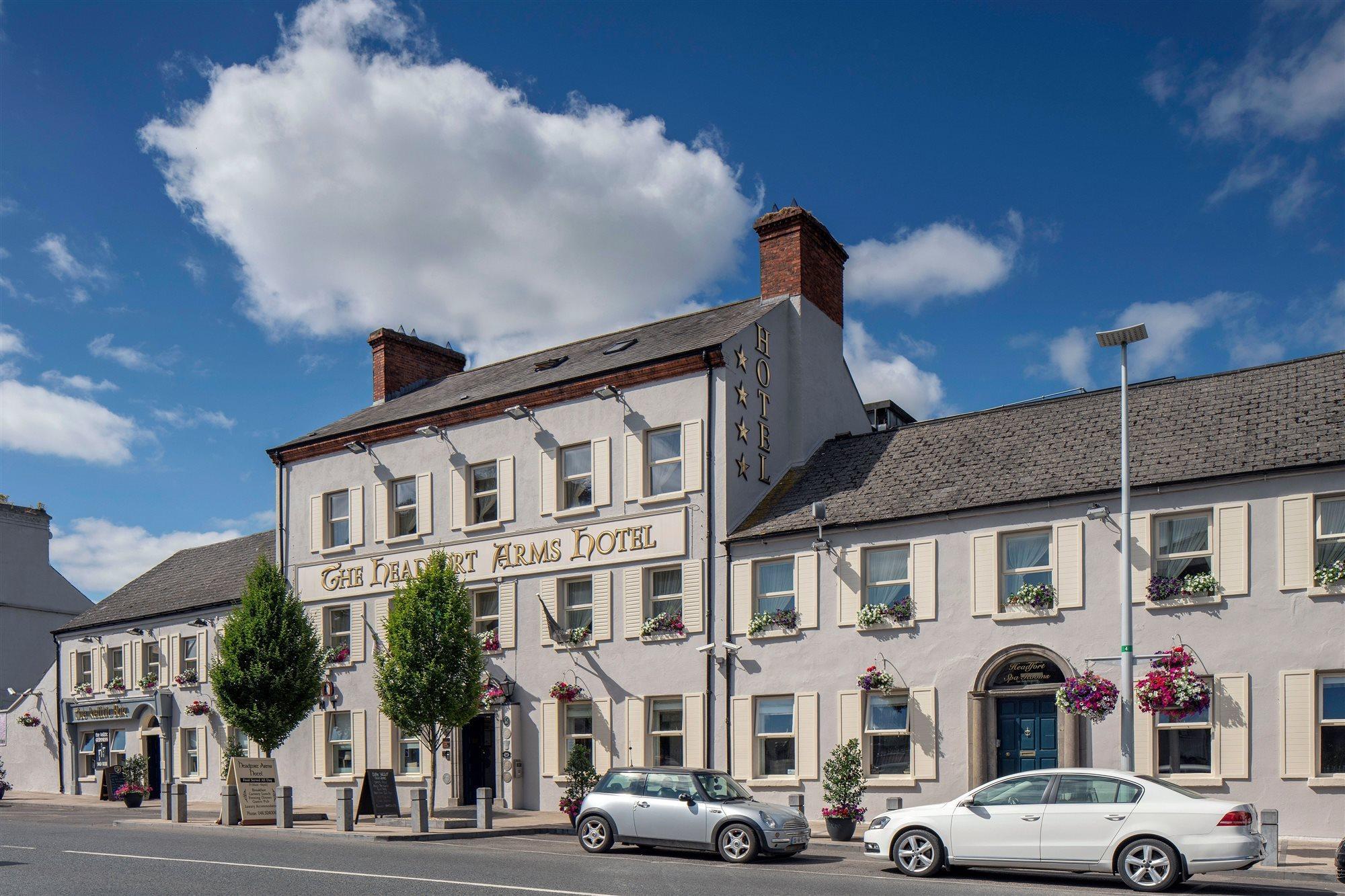 Headfort Arms Hotel كيلز المظهر الخارجي الصورة